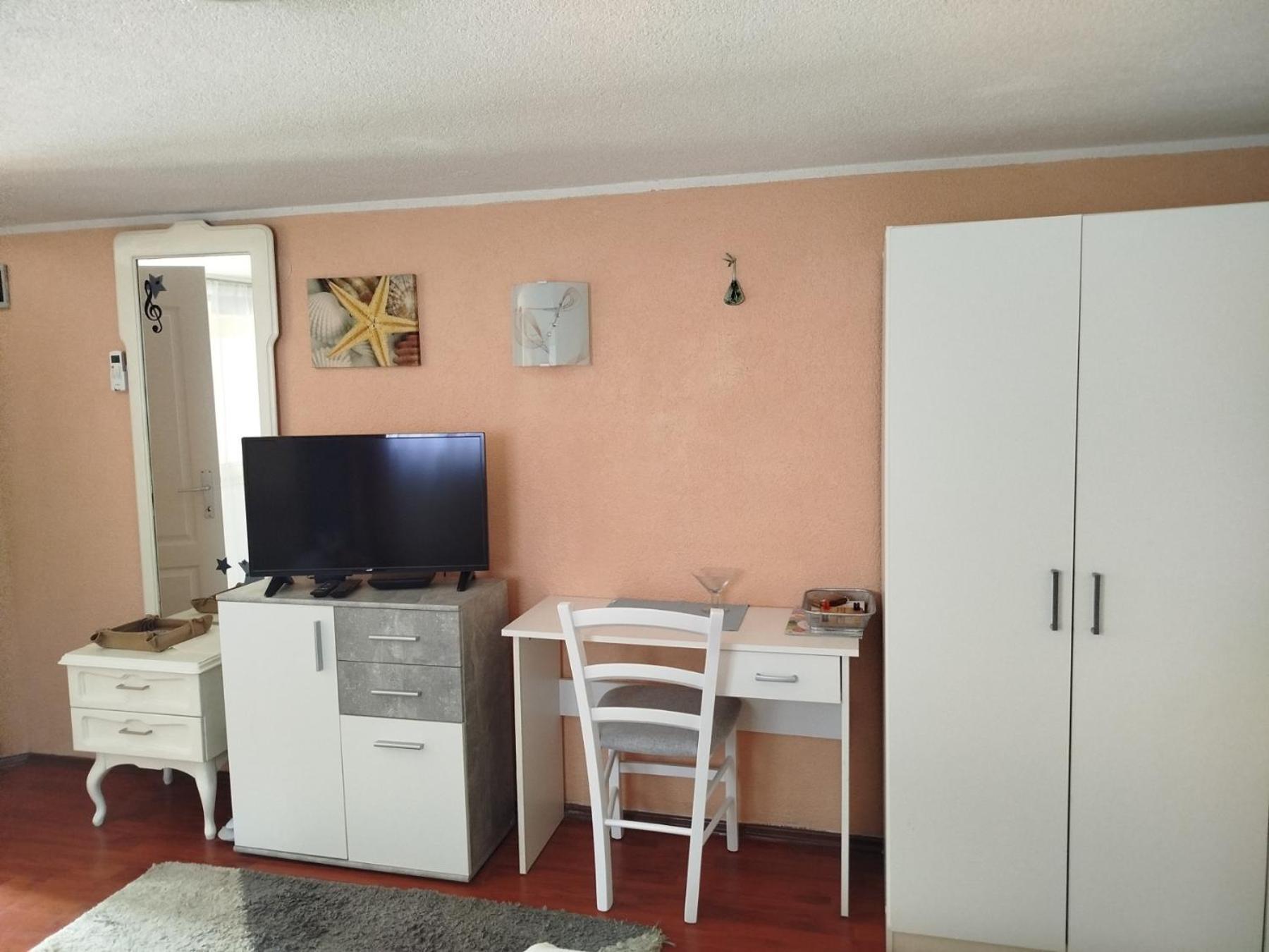 Apartman Tihana 茨里克韦尼察 外观 照片