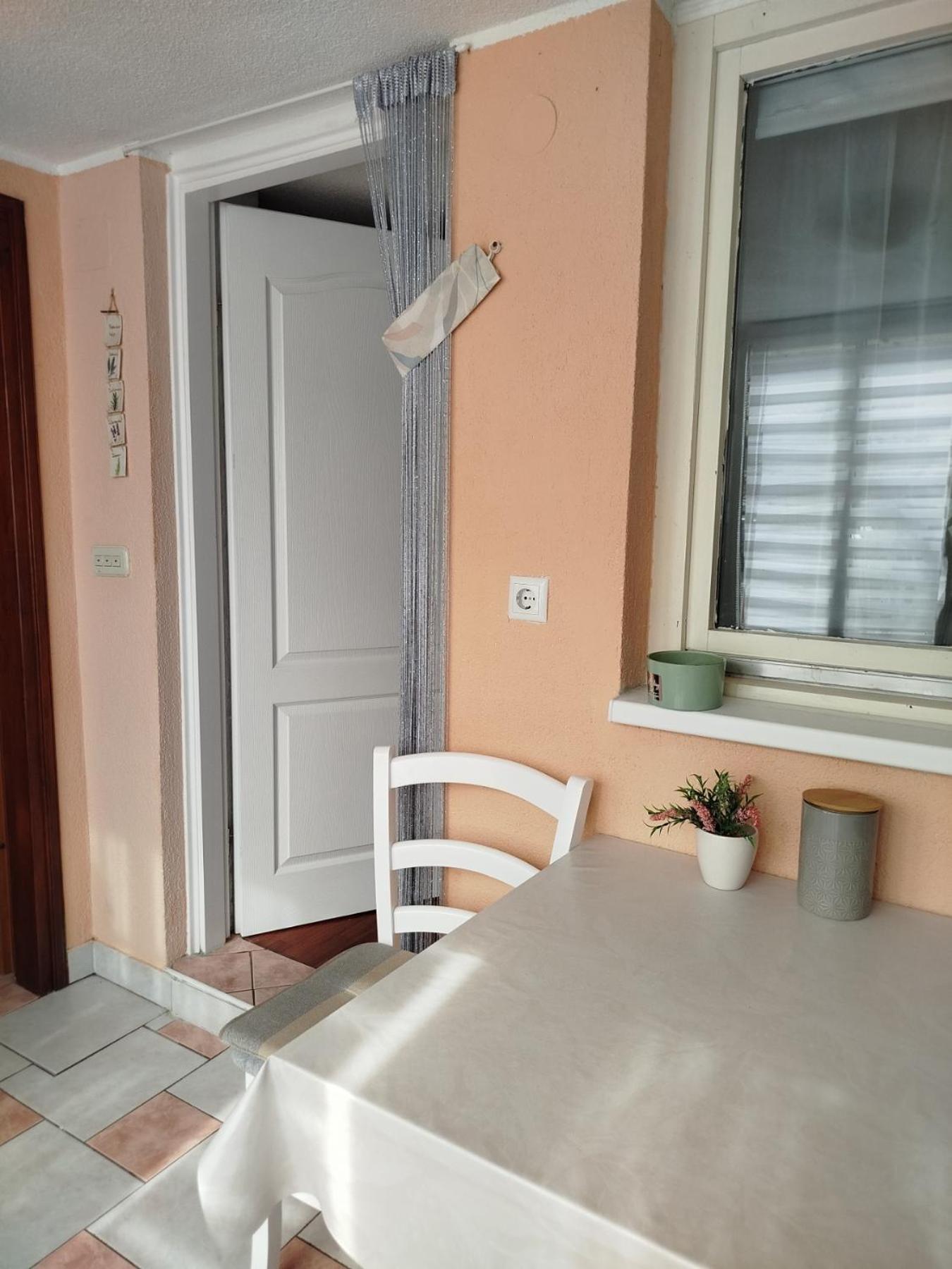 Apartman Tihana 茨里克韦尼察 外观 照片